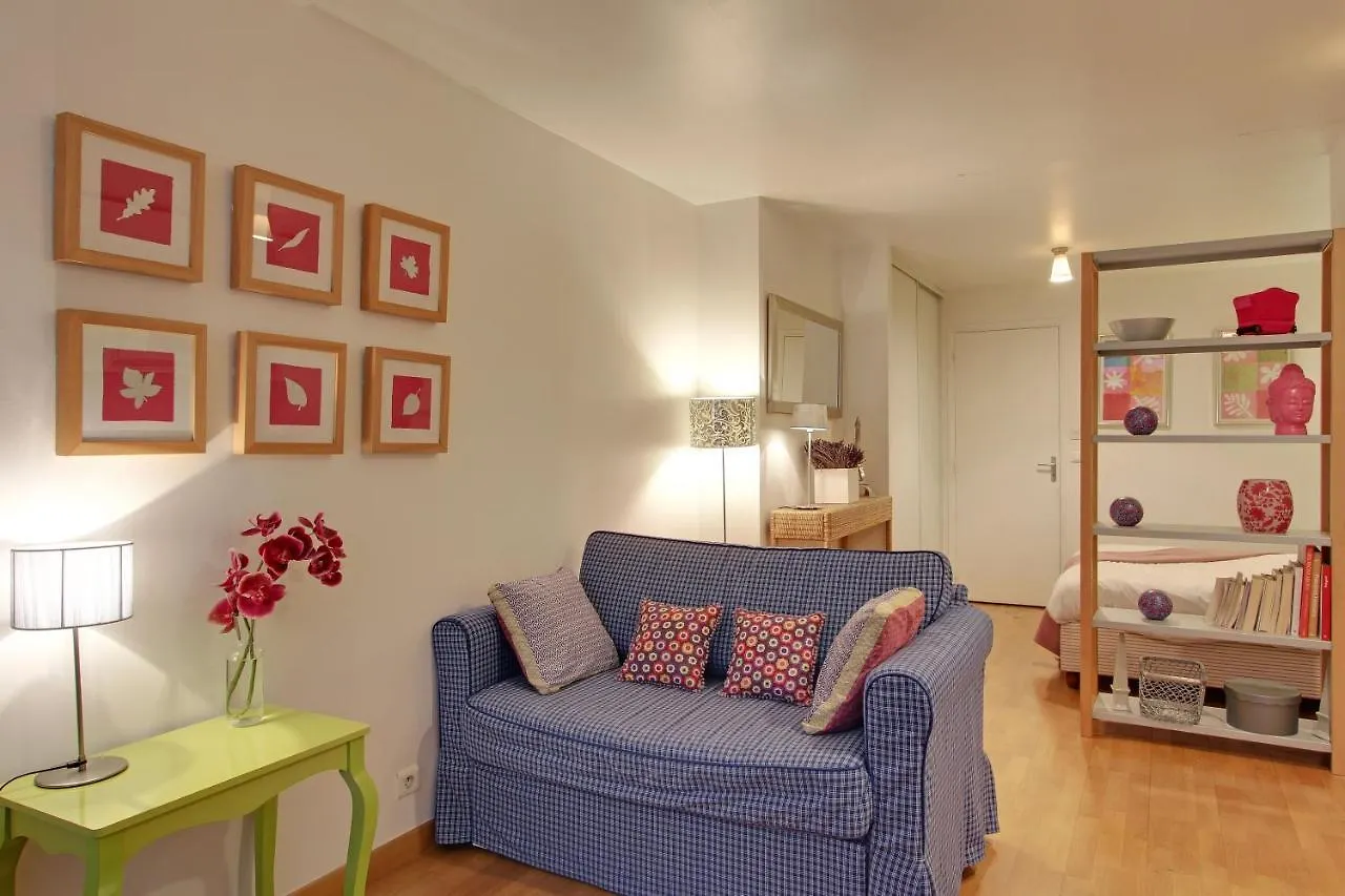 דירה S09278 - With Patio For 3 People, Grand Boulevards